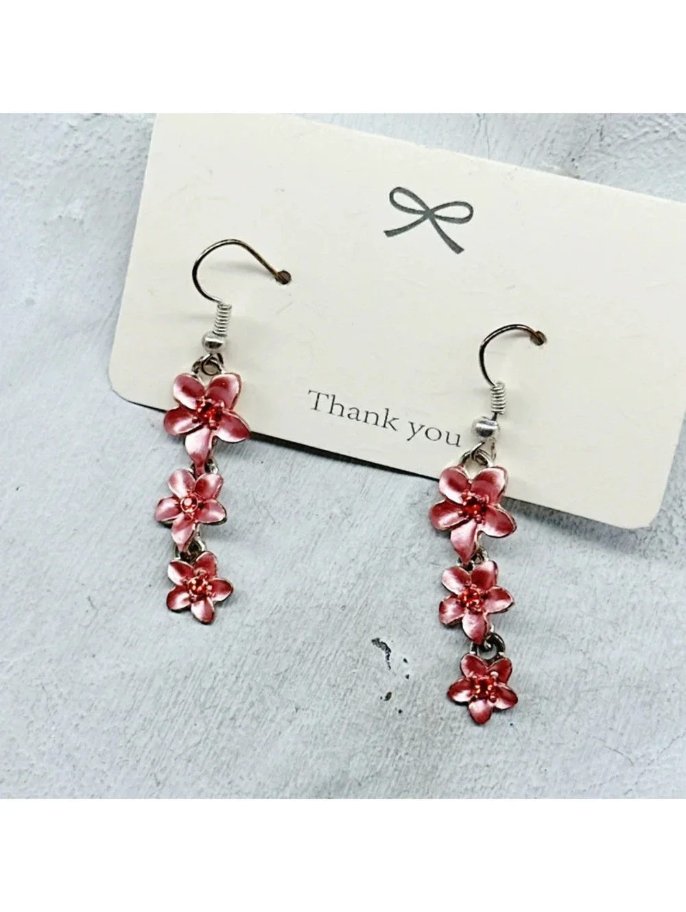 822mc. Coral Floral Earrings